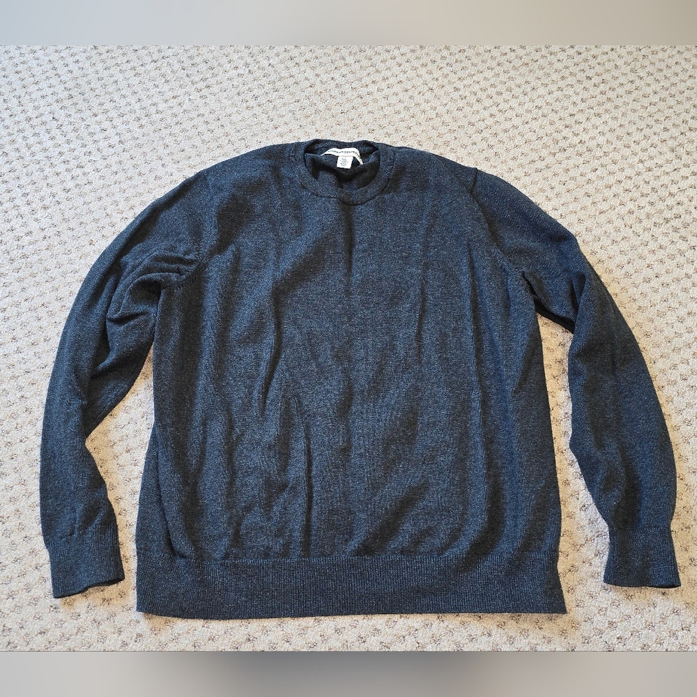 Amazon essentials sweater